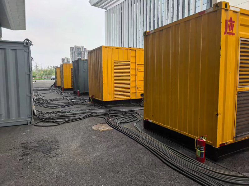 武夷山柴油发电机组冬季保养有哪些注意事项?